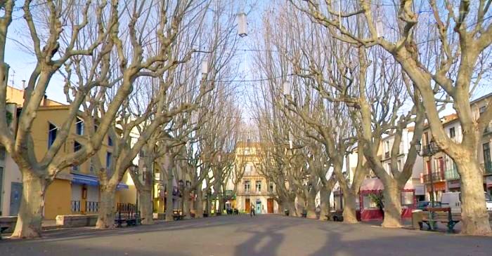 Place &agrave; Lod&egrave;ve