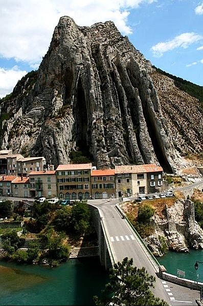 SIsteron