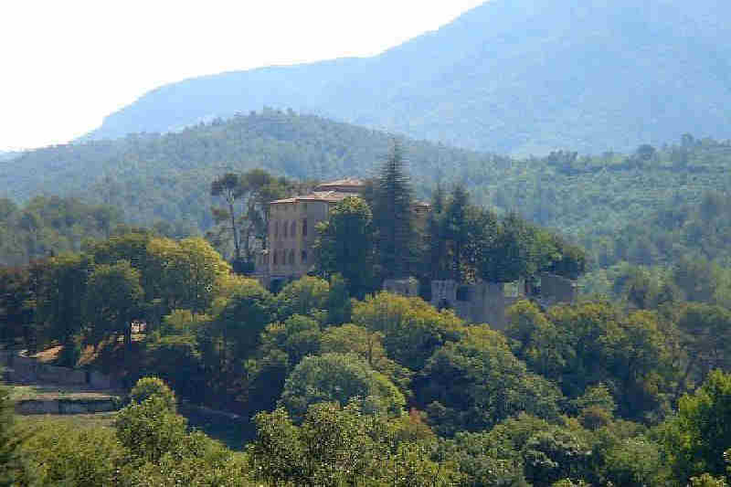 Ch&acirc;teau de Vauvenargues