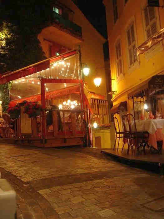 vieille rue le Suquet, Cannes