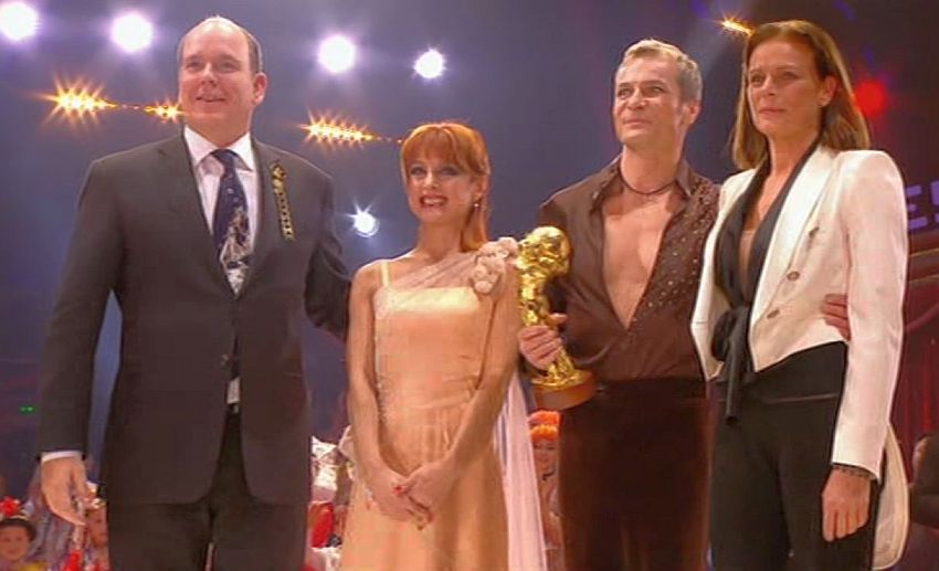 Desire of Flight, Russie, sangles a&eacute;riennes,  clown d'or