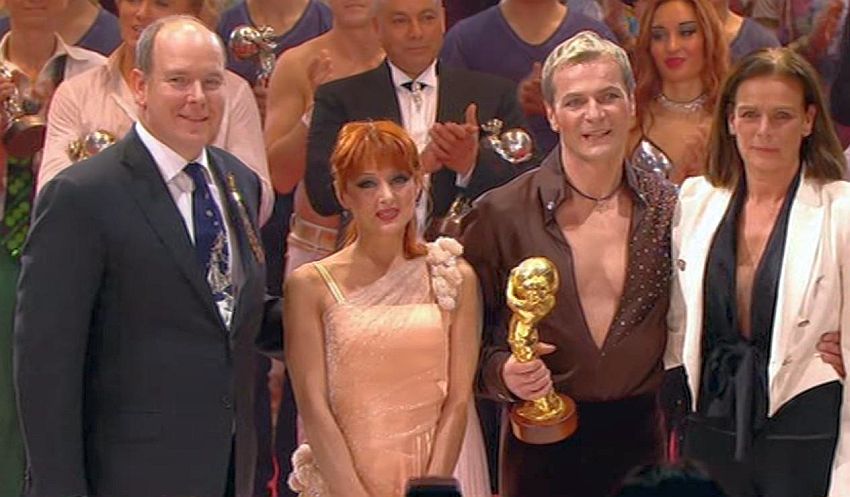 Desire of Flight, Russie, sangles a&eacute;riennes,  clown d'or