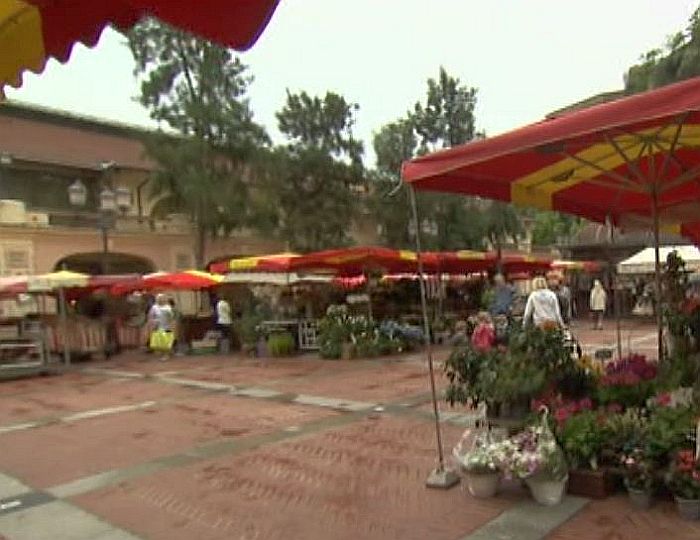 March&eacute; &agrave; Monaco