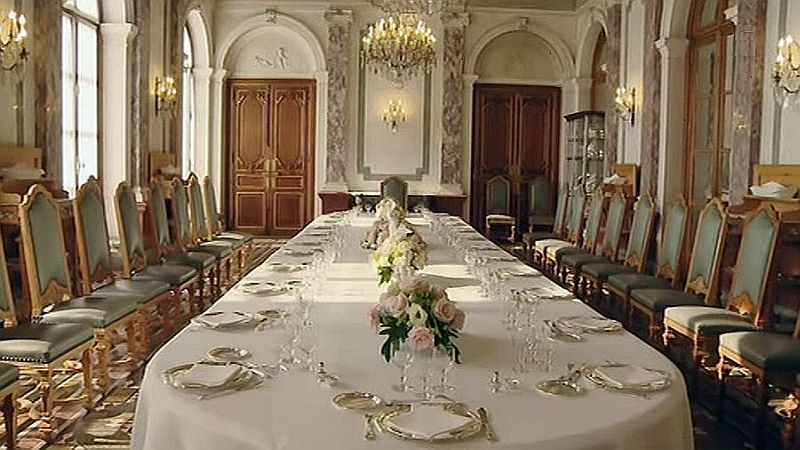 Grande salle &agrave; manger du Palais de Monaco